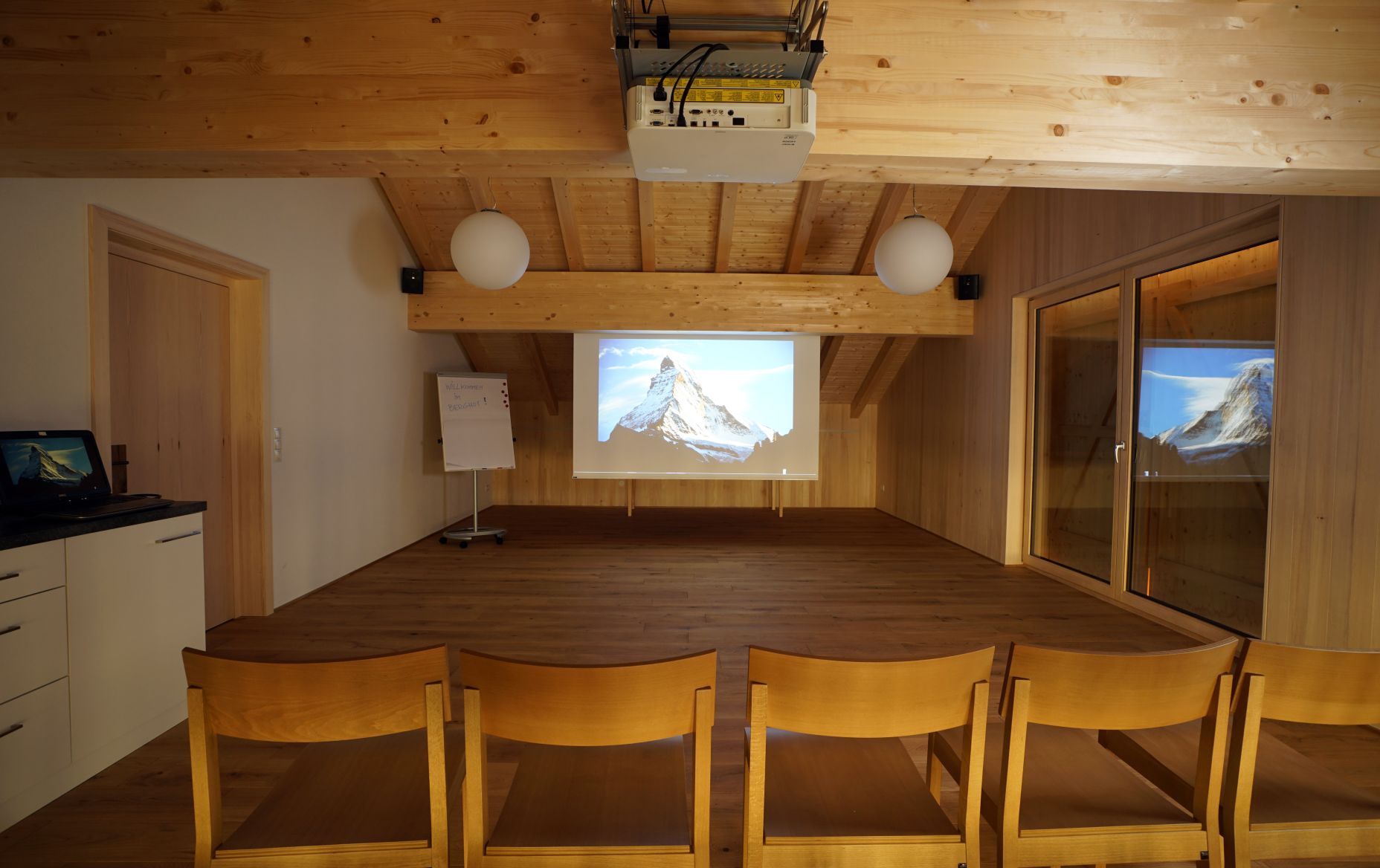 Großer Seminarraum Berghof Sonderdach