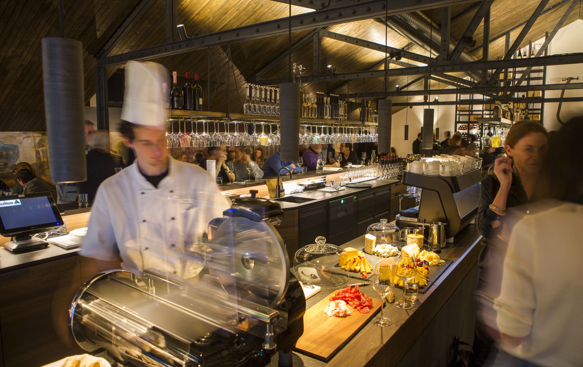 Theke Vinnova  Theke Vinnova