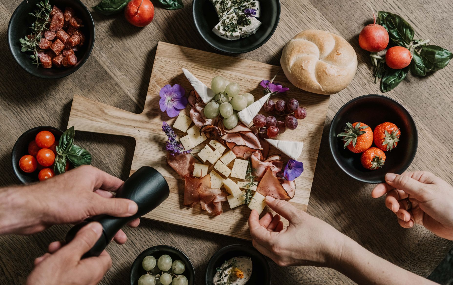 Brettljause im Tempel 74 in Mellau