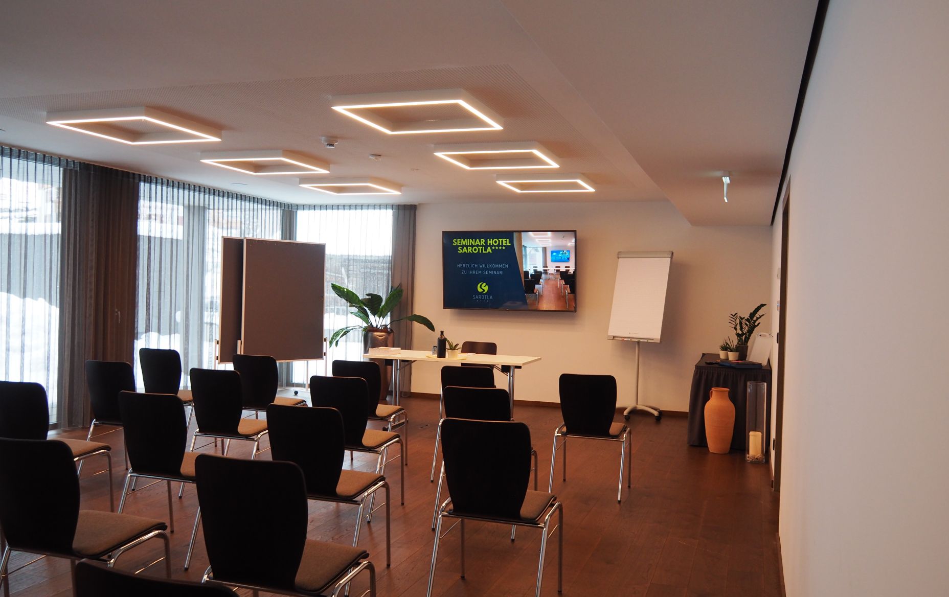 Hotel Sarotla Seminarraum parlamentarisch 