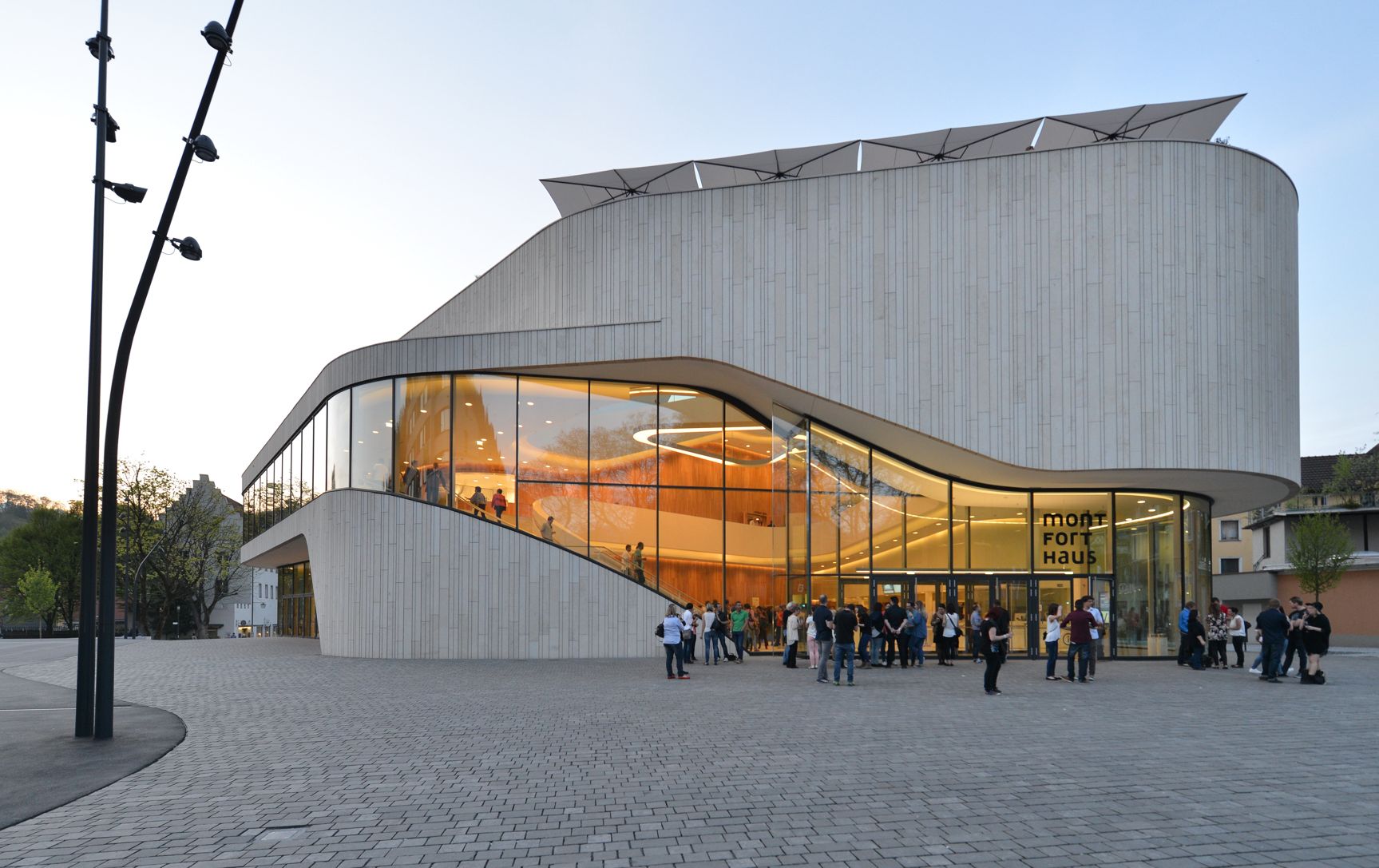 Aussenansicht Kongresshaus Montforthaus Feldkirch
