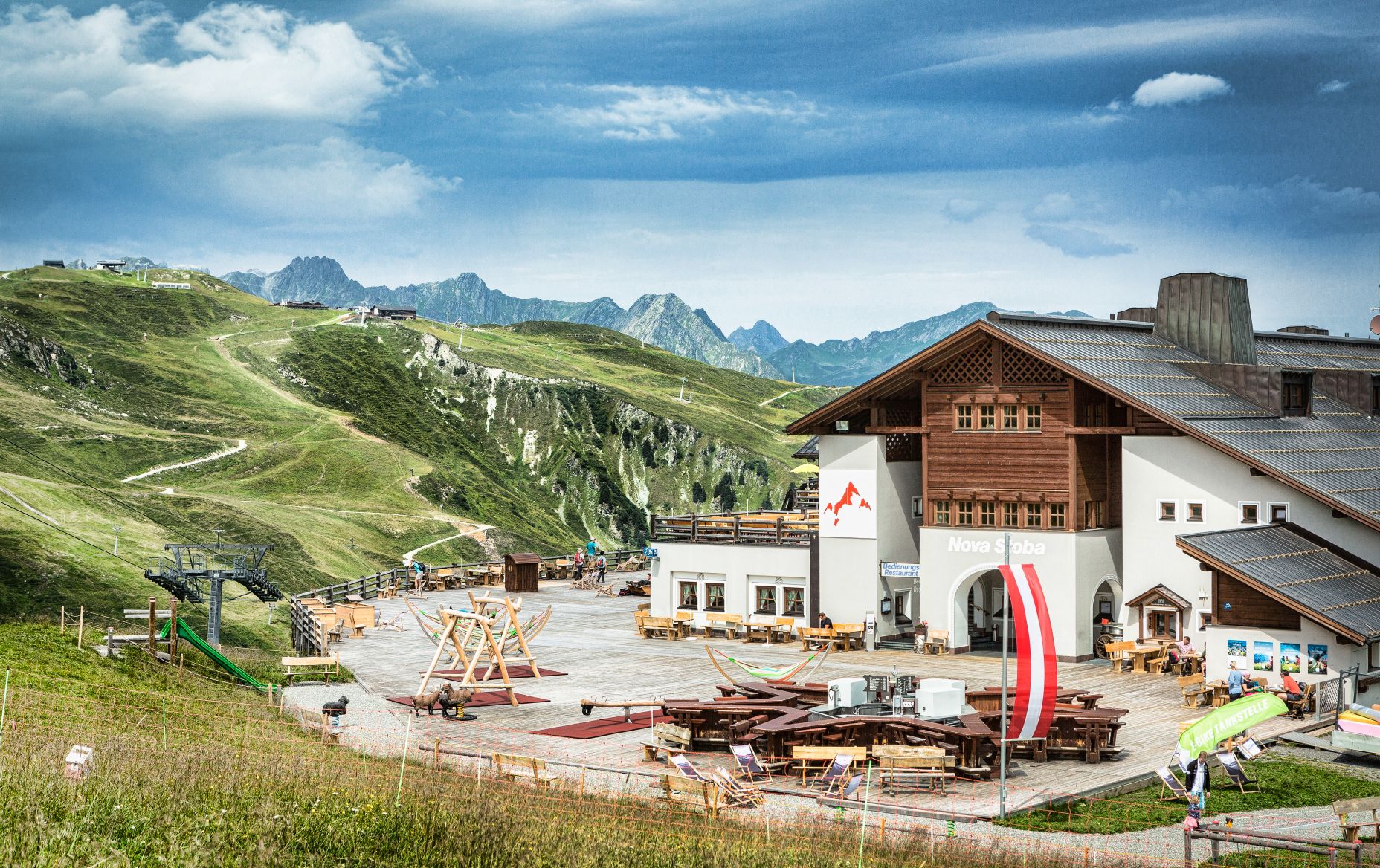 Aussenansicht Nova Stoba  Aussenansicht Nova Stoba