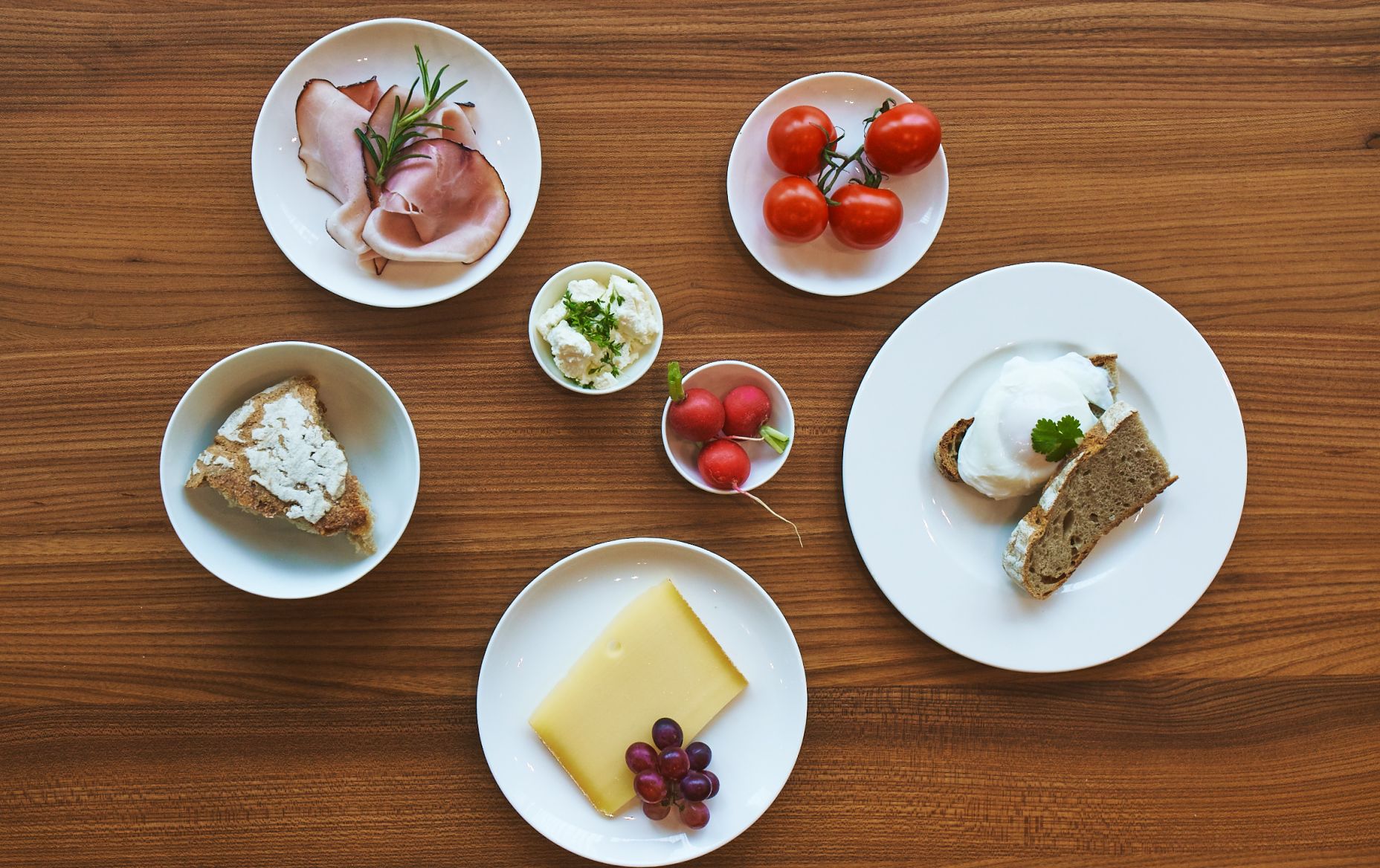 Frühstück im Hotel am See, Hard