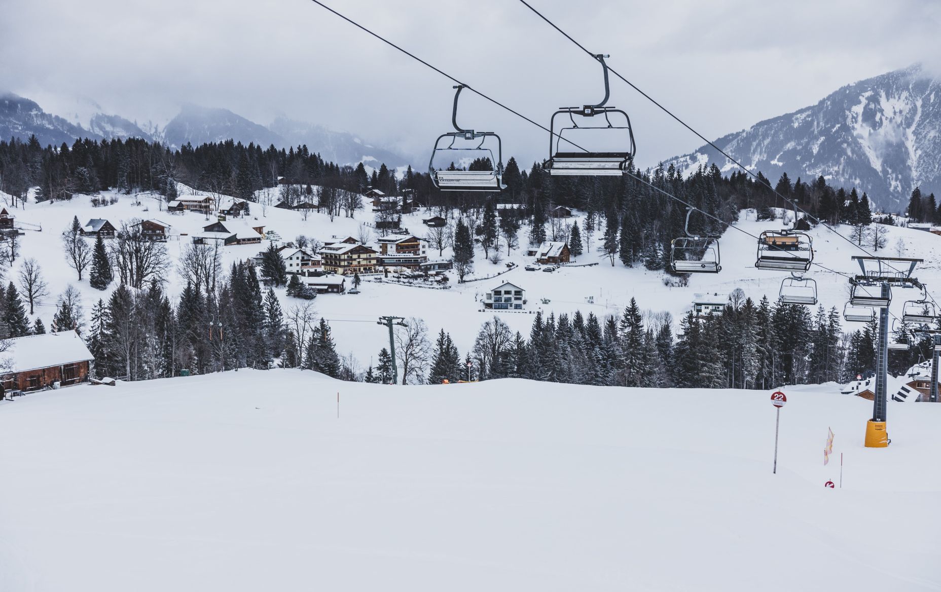 einhorn-sessellift-bahn-buerserberg-c-magma-oesterreich-werbung