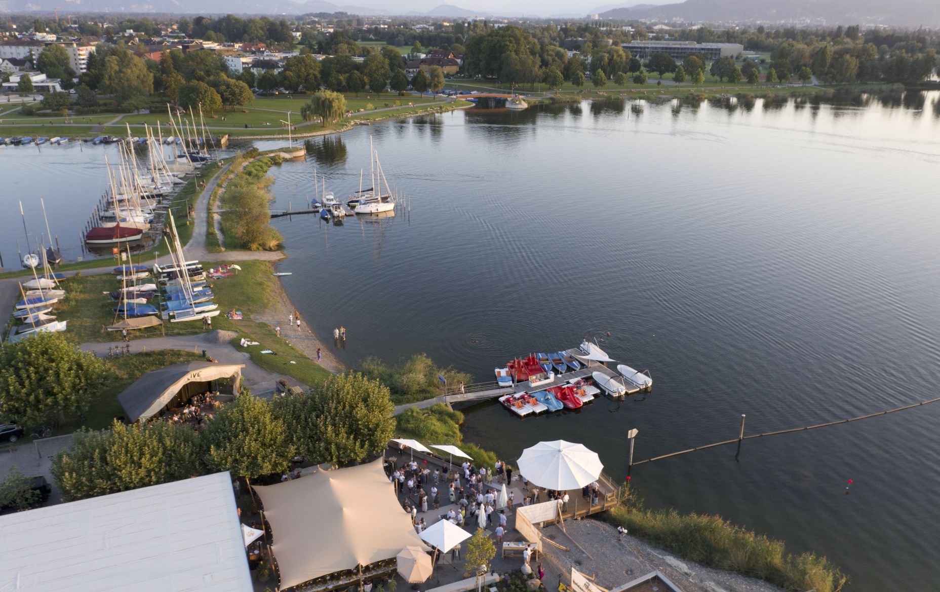 Heaven7 Strandhaus Hard am Bodensee 