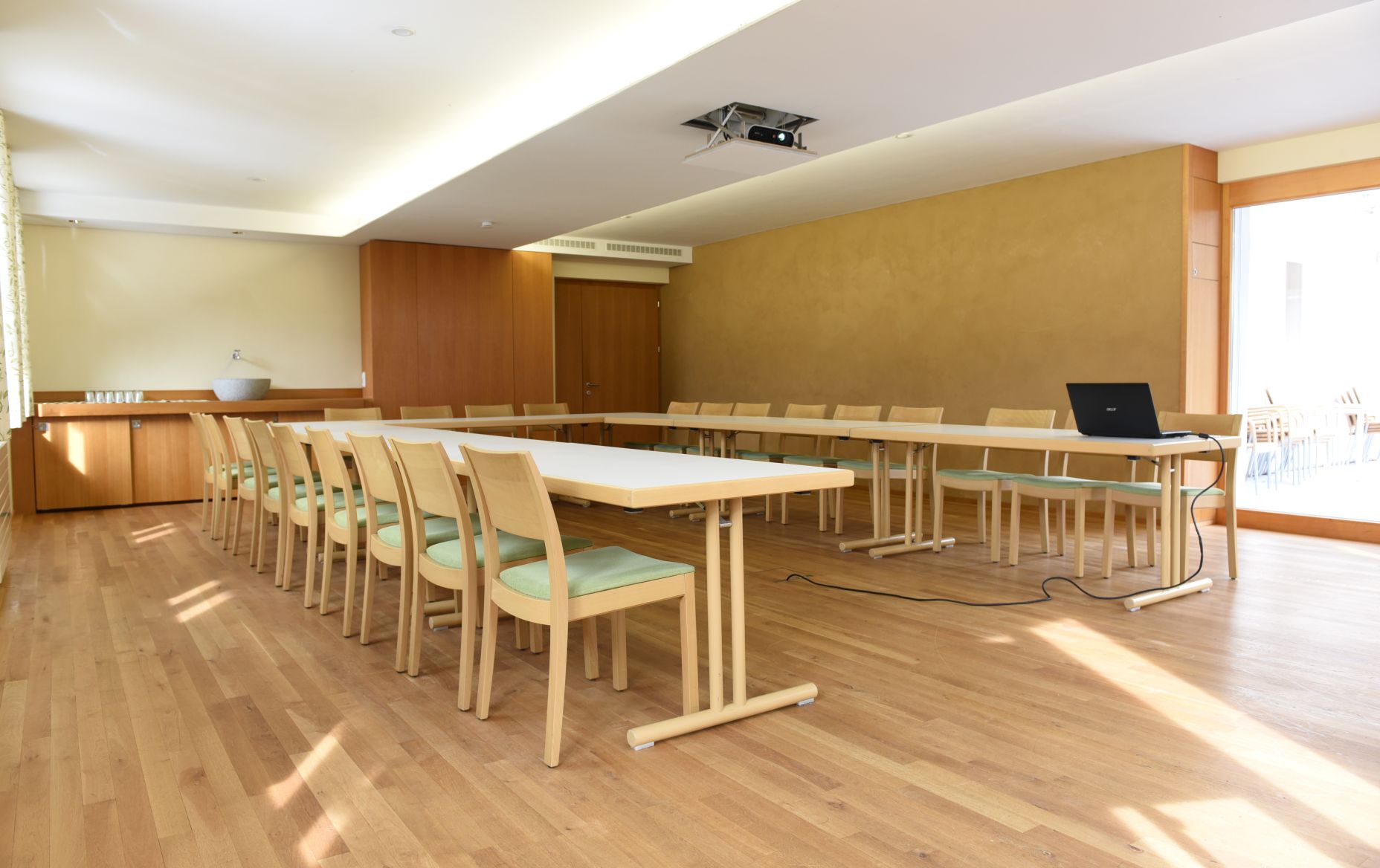 Seminarraum Gasthof Kreuz, Sonntag Seminarraum Gasthof Kreuz, Sonntag