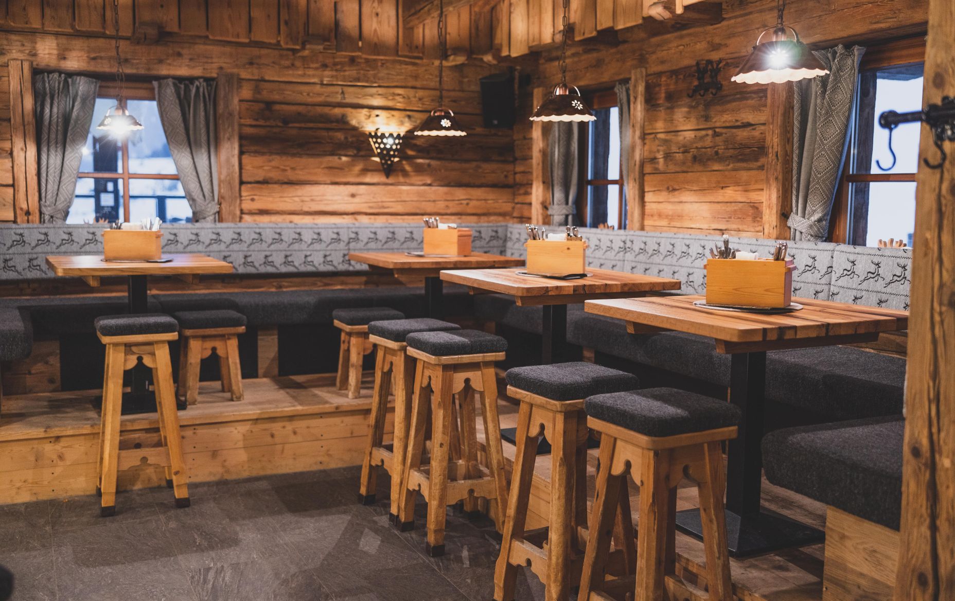 bar-rufana-alp-eventlocation-c-magma-oesterreich-werbung bar-rufana-alp-eventlocation-c-magma-oesterreich-werbung