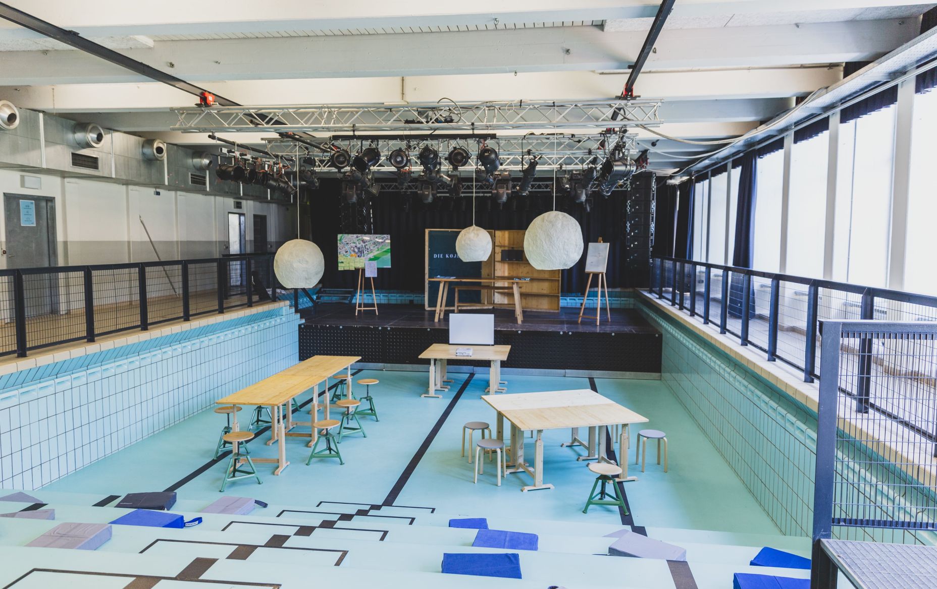 Pool, Eventlocation Altes Hallenbad