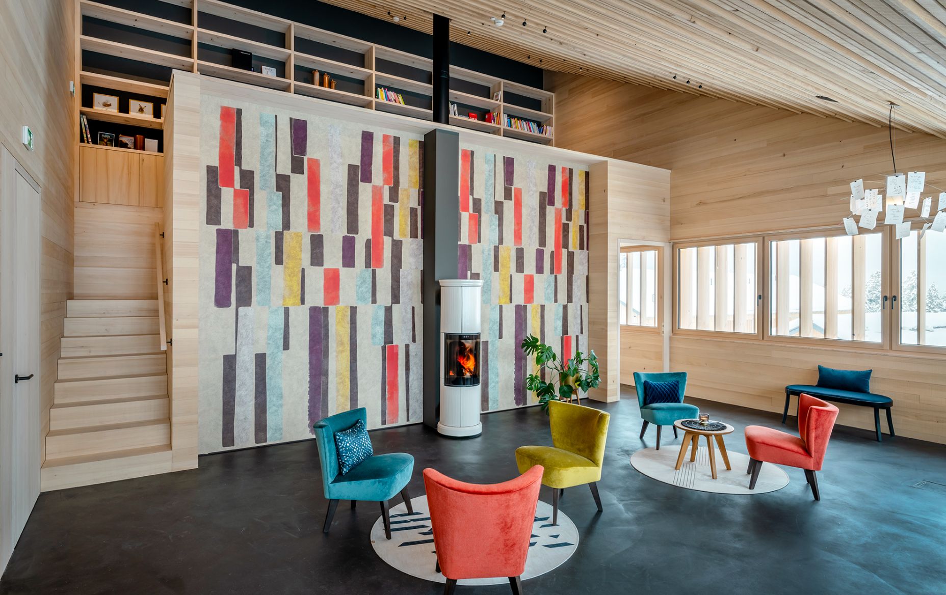 Bibliothek in der Fuchsegg Eco Lodge