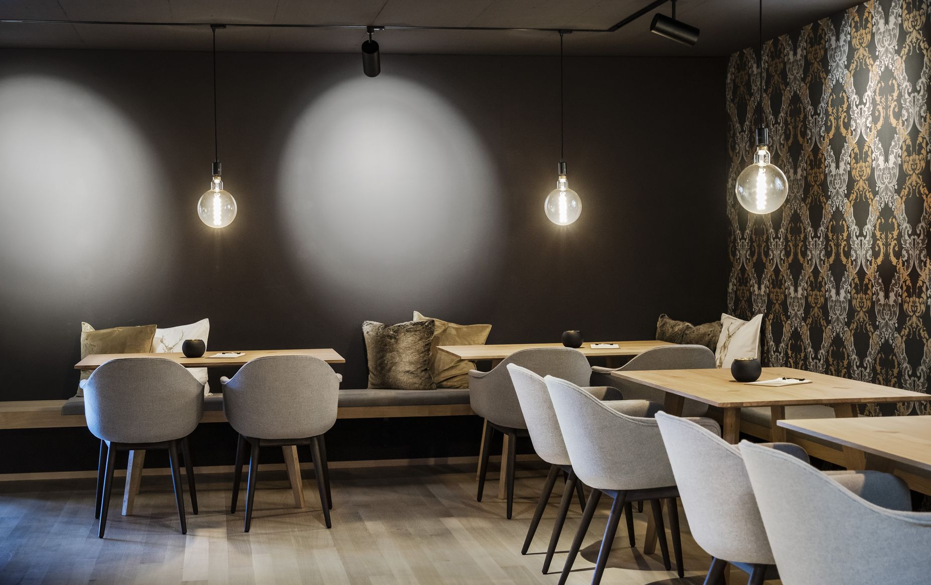 Bestuhlung Stube, Tempel 74 im Bregenzerwald