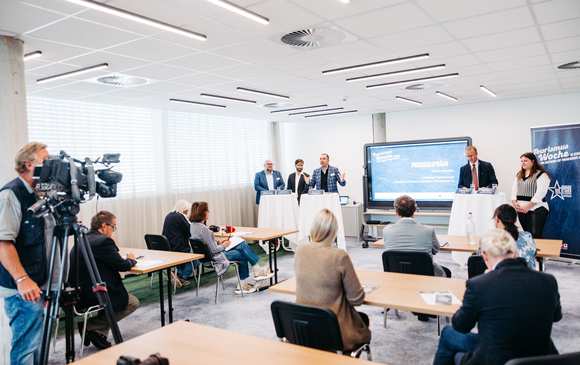 FIRMAMENT Seminarraum1 