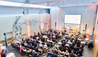 Competence Center Rheintal Foyer Bestuhltungsvariante 