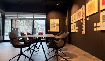 Studio 17 Besprechungstisch Galerie 4 