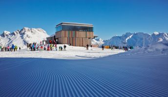 Aussenansicht Weibermahdbahn, Lech