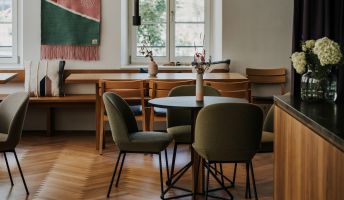 Hotel Bären Bregenzerwald Seminarraum Romedius 