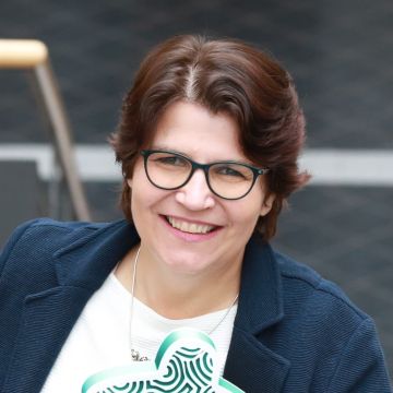 Claudia Haußmann2-quadrat