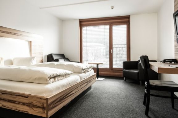 Zimmer Löwen Nofels