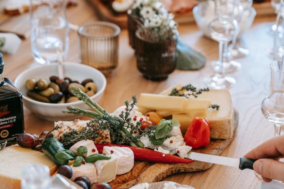 Brettljause bei MAAN Spirituosen in Alberschwende Brettljause bei MAAN Spirituosen in Alberschwende