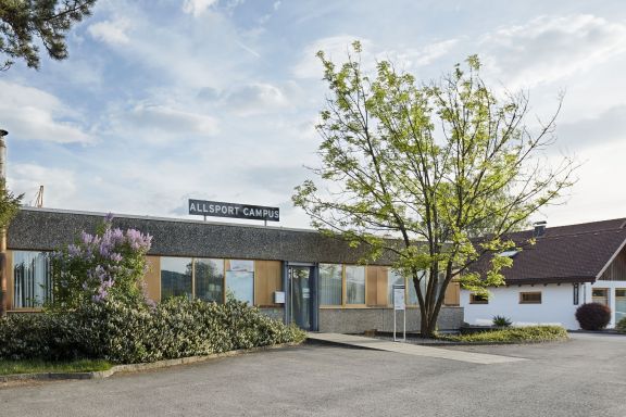 Aussenansicht Seminarlocation Allsport Campus in Weiler