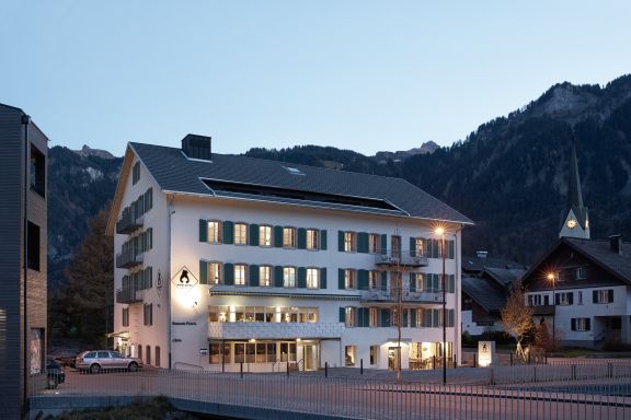Hotel Bären Bregenzerwald Aussen 
