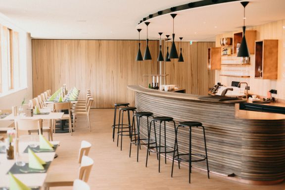 Jugend- und Bildungshaus St. Arbogast, Restaurant