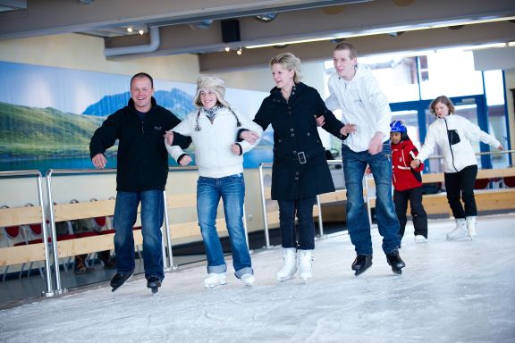 Eislaufplatz im Hotel Jagdhaus Monzabon, Lech
