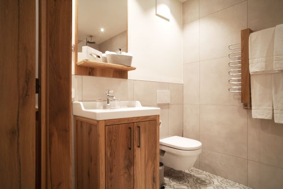 Badezimmer im Studio, Berghaus Schröcken im Bregenzerwald