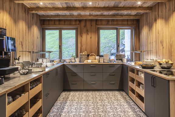 Frühstücksbuffet im Berghaus Schröcken