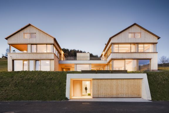 Aussenansicht Seminarhaus Bergfrieden in Laterns