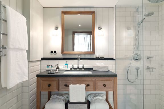 Badezimmer Hotel Löwen Montafon