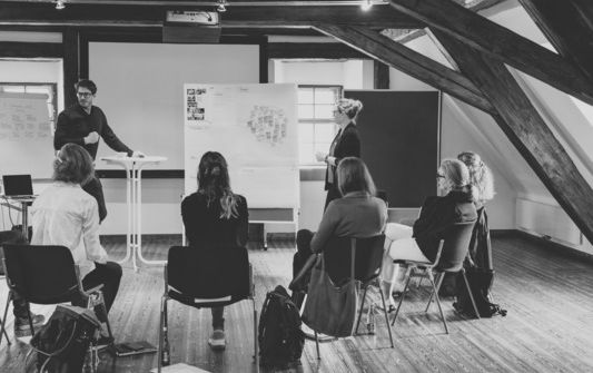 Jonas Schlössle, WS Positionierung (c) Büro Magma - Convention Partner Vorarlberg Jonas Schlössle, WS Positionierung (c) Büro Magma - Convention Partner Vorarlberg