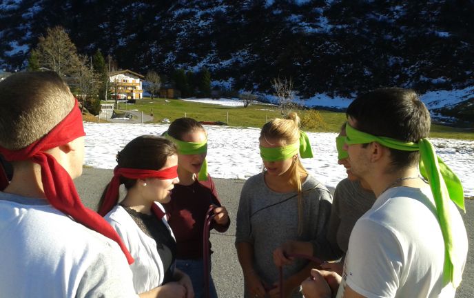 Team-Aktiv Teambuilding Team-Aktiv Teambuilding