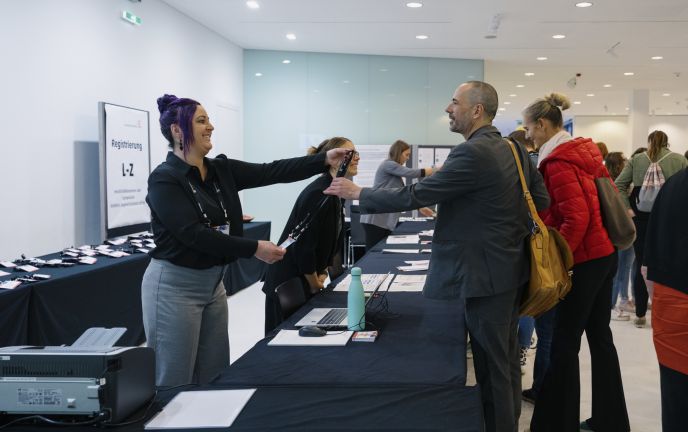 Symposium Kindheit, Jugend, Gesellschaft XII Symposium Kindheit, Jugend, Gesellschaft XII