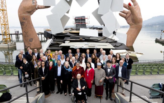Weltzukunftsrat beim World Future Forum im Festspielhaus Bregenz Weltzukunftsrat beim World Future Forum im Festspielhaus Bregenz