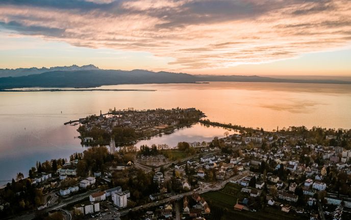 Sonnenuntergang Bodensee mit Blick auf Lindau Sonnenuntergang Bodensee mit Blick auf Lindau