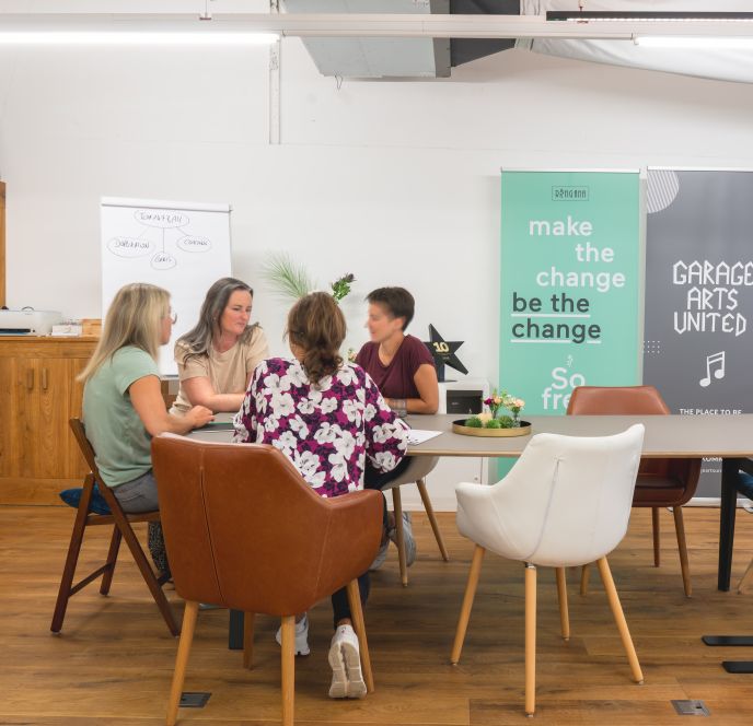 Garage Arts United © Veronika Rauch, Garage Arts United (5) Garage Arts United © Veronika Rauch, Garage Arts United (5)