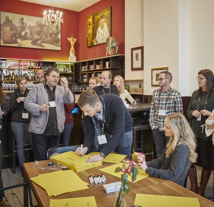Workshop mit Fidel Peugeot beim Vorarlberger Convention Forum 2018 im Café Cuenstler Bregenz Workshop mit Fidel Peugeot beim Vorarlberger Convention Forum 2018 im Café Cuenstler Bregenz