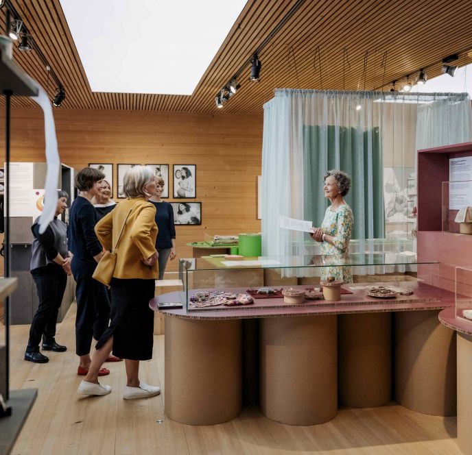 Gruppenführung im Frauenmuseum Hittisau Gruppenführung im Frauenmuseum Hittisau