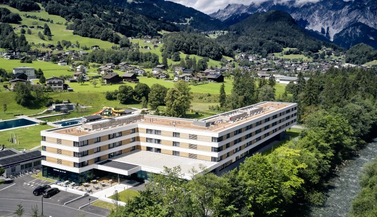 Aussenansicht Seminarhotel TUI BLUE Montafon Aussenansicht Seminarhotel TUI BLUE Montafon
