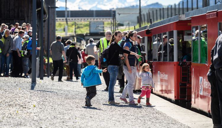 Rheinschauen Bahnsteig