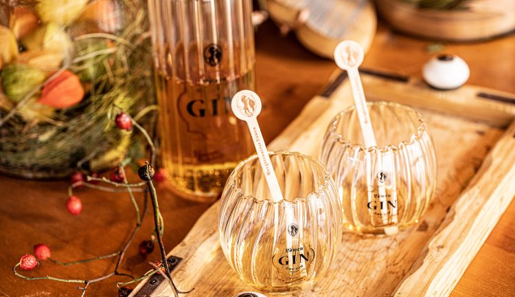 Löwen Gin, Bergbrennerei & Gasthaus Löwen Löwen Gin, Bergbrennerei & Gasthaus Löwen