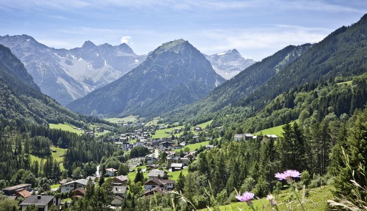 Brandnertal mit Blick auf Brand Brandnertal mit Blick auf Brand