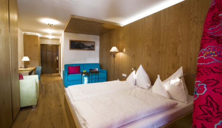 Zimmer Hotel Goldener Berg, Oberlech