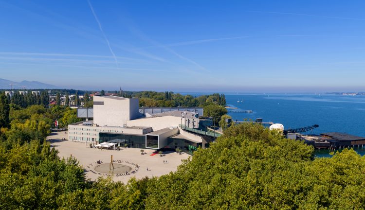 Festspielhaus Bregenz am Bodensee, Drohnenaufnahmen Festspielhaus Bregenz am Bodensee, Drohnenaufnahmen