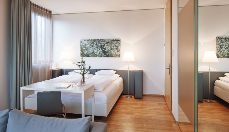 Zimmer im Hotel am See, Hard