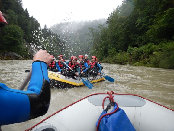Teambuilding Rafting