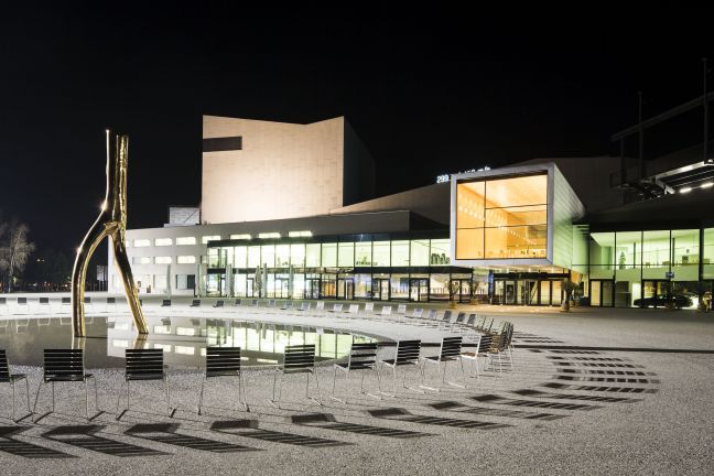 Aussenansicht Festspielhaus Bregenz bei Nacht © Lisa Mathis Aussenansicht Festspielhaus Bregenz bei Nacht © Lisa Mathis